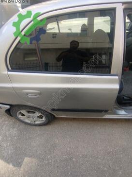 Hyundai Accent Sağ Arka Kapı çıkma parça