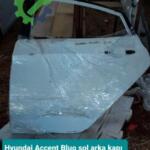 Hyundai Accent blu arka kapı