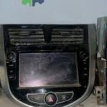 Hyundai Accent blu orijinal teyp çerçevesi