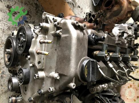 Hyundai Accent Motor Komple çıkma parça