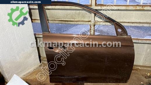 Hyundai Accent Sağ Ön Kapı çıkma parça
