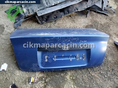 Hyundai Accent Bagaj çıkma parça