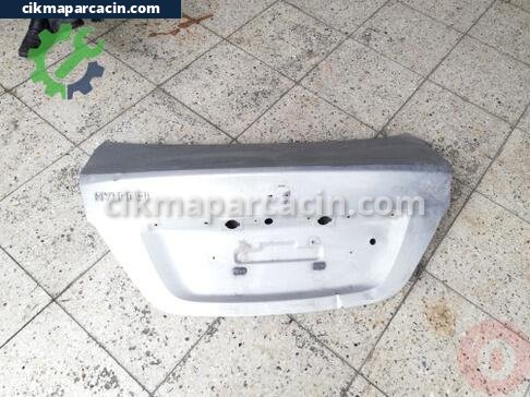 Hyundai Accent Bagaj Kapağı çıkma parça
