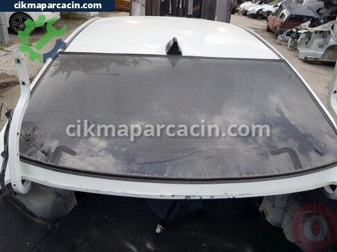 Hyundai Accent Arka Cam çıkma parça
