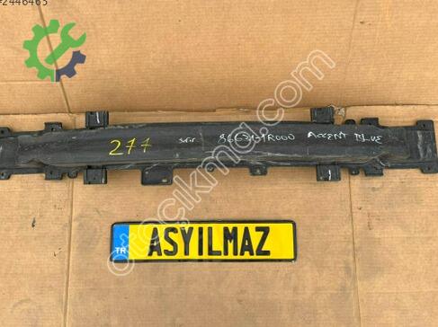 Hyundai Accent Arka Tampon Demiri çıkma parça