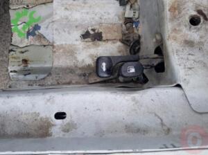 Hyundai Accent Blue Bagaj Açma Kolu Hatasız Orjinal Çıkma