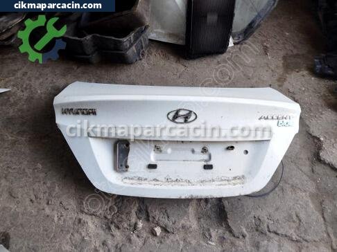 Hyundai Accent Bagaj çıkma parça