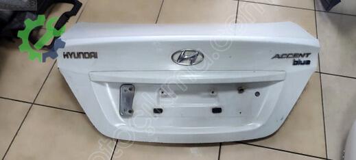Hyundai Accent Bagaj çıkma parça