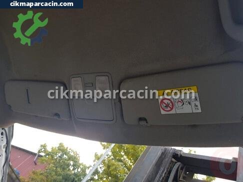 Hyundai Accent Güneşlik çıkma parça