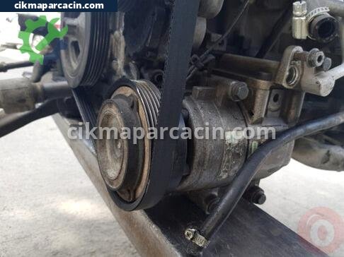 Hyundai Accent Klima Kompresörü çıkma parça