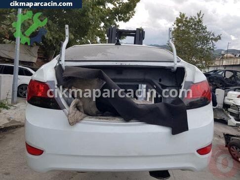 Hyundai Accent Komple Arka çıkma parça