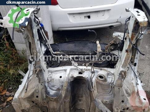 Hyundai Accent Komple Ön çıkma parça