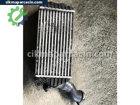 Hyundai Accent Intercooler Radyatörü çıkma parça