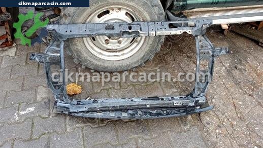 Hyundai Accent Ön Panel çıkma parça