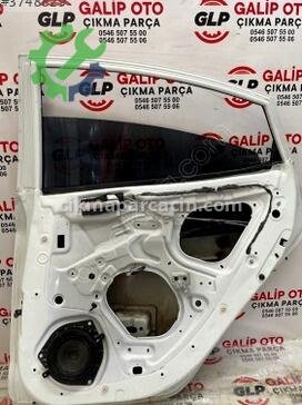 Hyundai Accent Sağ Arka Kapı çıkma parça