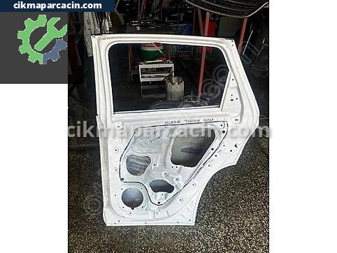 Hyundai Accent Sağ Arka Kapı çıkma parça