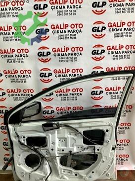 Hyundai Accent Sağ Ön Kapı çıkma parça