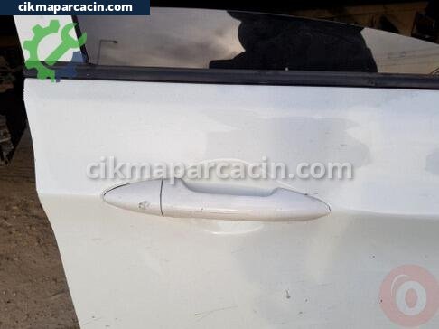 Hyundai Accent Sağ Ön Kapı Kolu çıkma parça