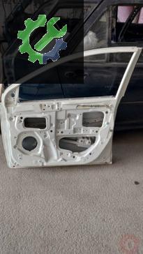 Hyundai Accent Sağ Ön Kapı çıkma parça