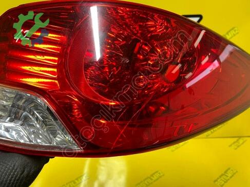 Hyundai Accent Sağ Arka Stop 924021R030 çıkma parça