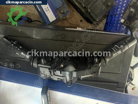 Hyundai Accent Silecek Kolu çıkma parça