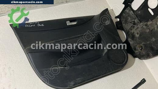 Hyundai Accent Kapı Döşemesi çıkma parça