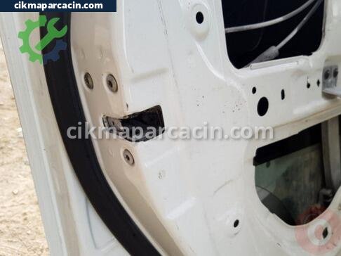 Hyundai Accent Sol Ön Kapı Kilidi çıkma parça