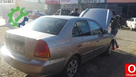 Hyundai Accent Vites çıkma parça