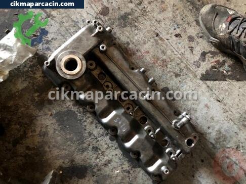 Hyundai Accent Külbütör Kapağı çıkma parça