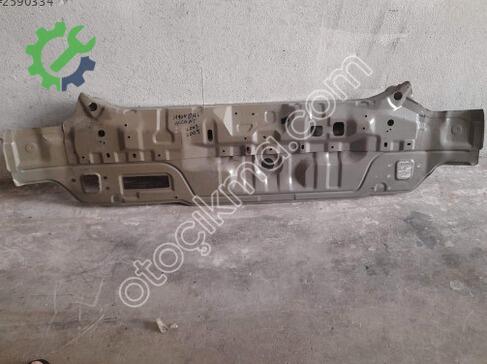 Hyundai Accent Arka Panel çıkma parça