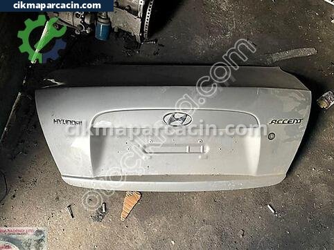 Hyundai Accent Bagaj çıkma parça