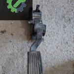 Hyundai accent era gaz pedalı