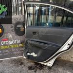 HYUNDAİ ACCENT ERA Hatasız Çıkma Orijinal Sağ Arka Kapı