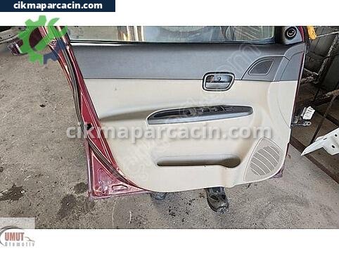 Hyundai Accent Kapı Döşemesi çıkma parça
