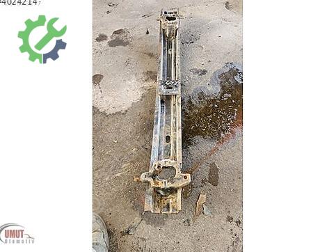 Hyundai Accent Ön Tampon Demiri çıkma parça