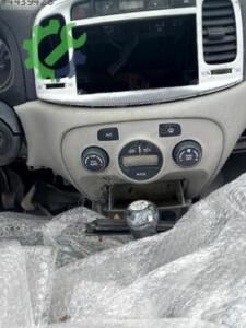 HYUNDAİ ACCENT ERA ORTA ÜFLEME ORJİNAL ÇIKMA