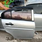 Hyundai accent era sağ arka kapı orijinal