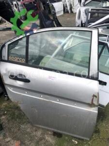Hyundai Accent Era Sağ Arka Kelebek Camı hatasız orjinal