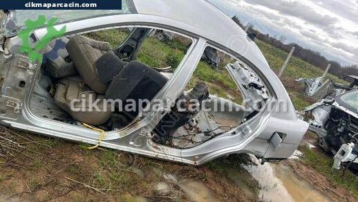 Hyundai Accent Sol Marşpiyel Sacı çıkma parça
