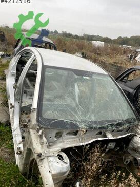 Hyundai Accent Arka Kupa çıkma parça