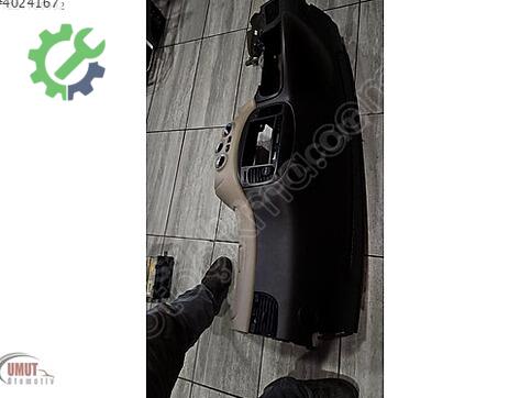 Hyundai Accent Torpido çıkma parça