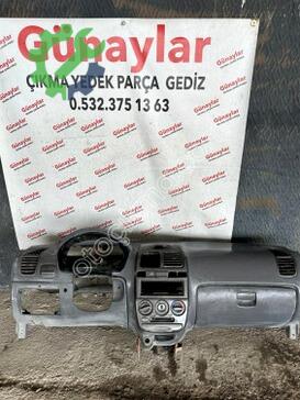 Hyundai Accent Göğüs çıkma parça