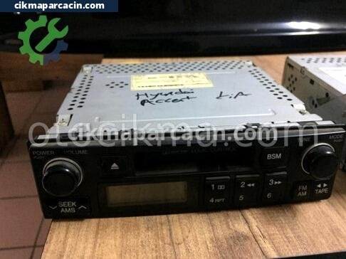 Hyundai Accent Teyp çıkma parça