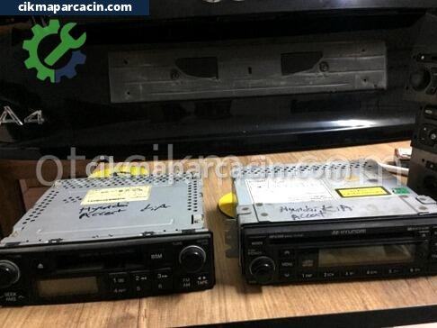 Hyundai Accent Teyp çıkma parça
