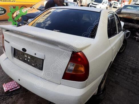 Hyundai Accent Bagaj Kapağı çıkma parça