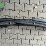 Hyundai Accent ön cam ızgarası 2005 2011 arası