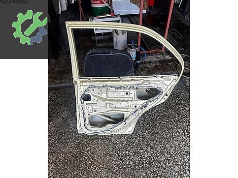 Hyundai Accent Sağ Arka Kapı çıkma parça