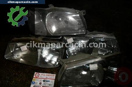 Hyundai Accent Sağ Ön Far çıkma parça