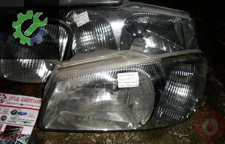 Hyundai Accent Sağ Ön Far çıkma parça