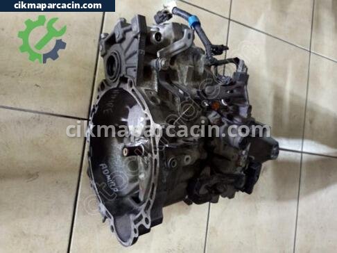Hyundai Accent Şanzıman Komple çıkma parça